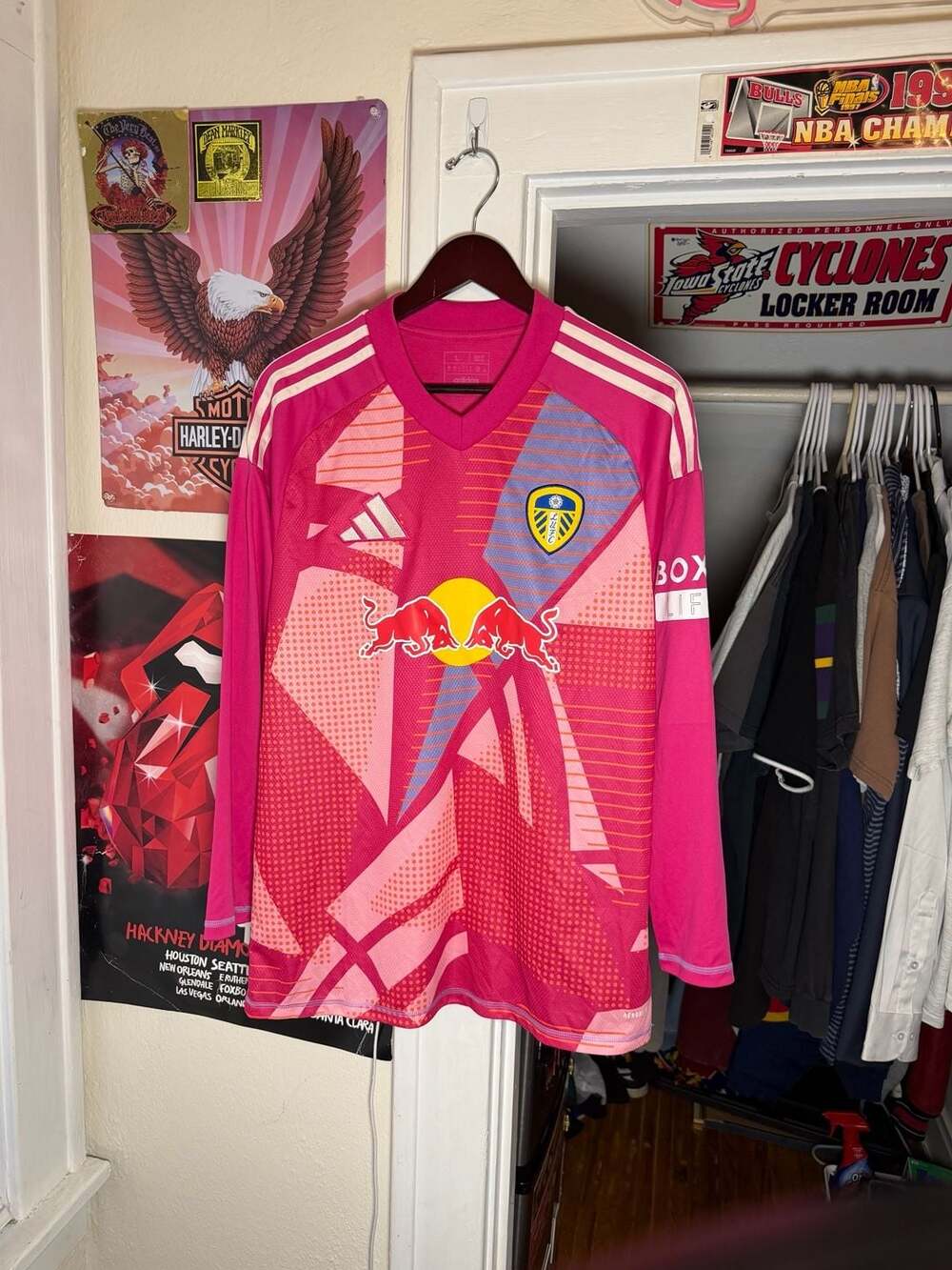 Leeds United Goalkeeper Soccer Jersey 2024-25 Pink Long-Sleeve Shirt Size L